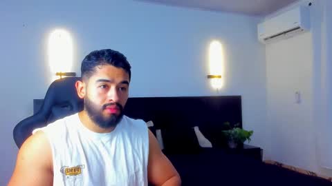 Snapshot of mathew_flintt chatting on 03.17.26 Mathew Flintt online show from 03.17.26