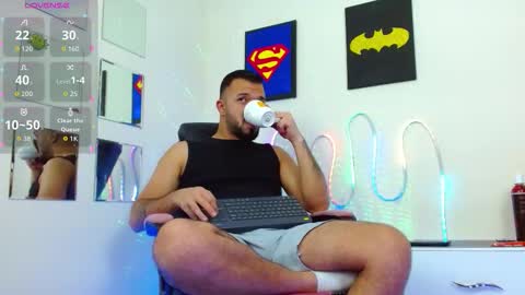 mathewhot3 online show from 12.01.25