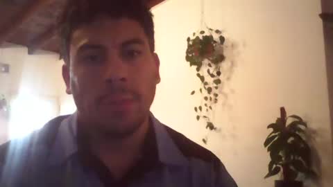 Snapshot of matifolk chatting on 10.18.25 matifolk online show from 10.18.25