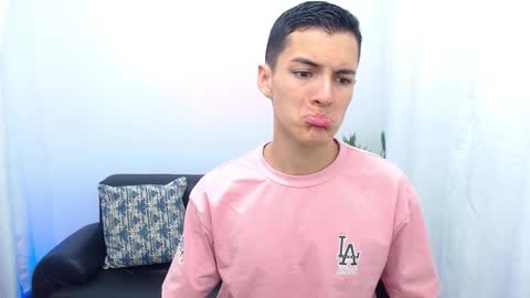 Matias online show from 12.17.25