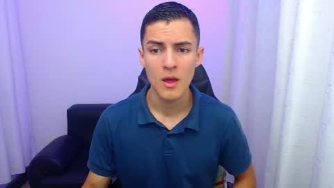 Snapshot of matiius18 chatting on 03.29.26 Matias online show from 03.29.26