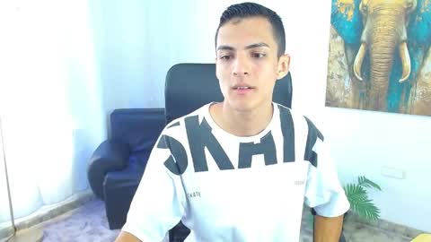 Snapshot of matiius18 chatting on 05.19.26 Matias online show from 05.19.26