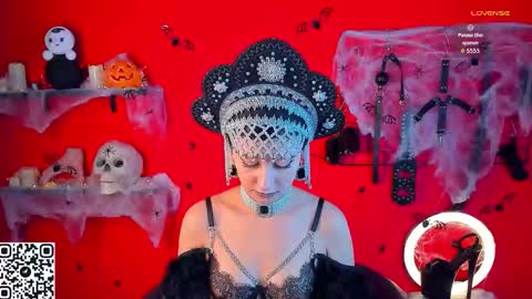 Matilda  GTM3TuWeThFrSa 0300am-1000am online show from 10.31.25