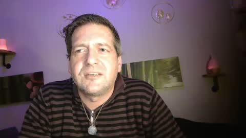 Snapshot of matrike1 chatting on 01.29.25 matrike1 online show from 01.29.25