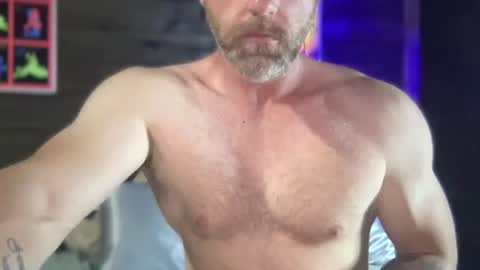 Snapshot of matrixvibes chatting on 11.24.25 matrixvibes online show from 11.24.25