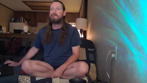 matross43 online show from 11.25.25