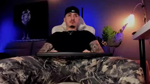 Snapshot of matt_thestud chatting on 02.15.26 Matt online show from 02.15.26