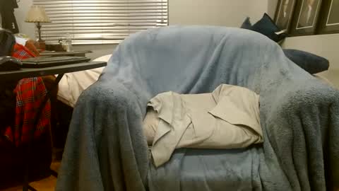 Snapshot of matterson23 chatting on 10.10.25 matterson23 online show from 10.10.25