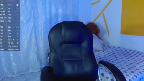 Snapshot of matthewboy_ chatting on 01.10.25 MatthewBoy online show from 01.10.25