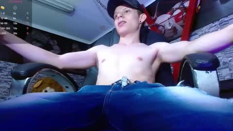 Snapshot of matthewboy_ chatting on 03.10.25 MatthewBoy online show from 03.10.25