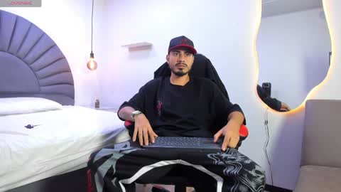 Matthew online show from 04.13.26