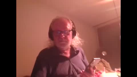 Matthias online show from 09.21.25