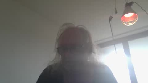 Matthias online show from 10.19.25