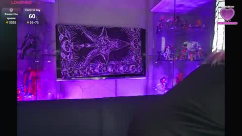 Snapshot of matti_sofia chatting on 06.17.26 TATIANA AND ROUS online show from 06.17.26