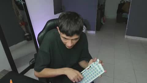 mattias     online show from 02.12.25