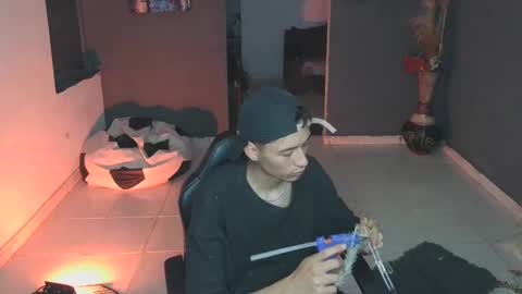 mattias     online show from 02.21.25