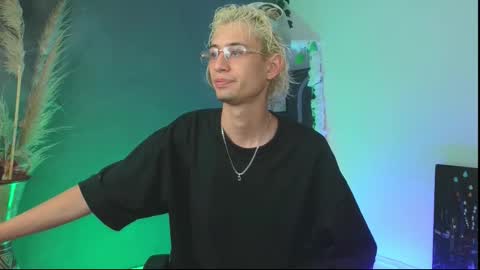 mattias     online show from 09.27.25