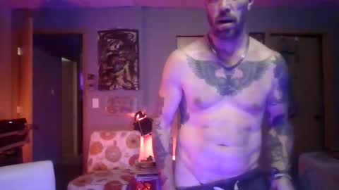 Snapshot of mattiedee369 chatting on 10.11.25 mattiedee369 online show from 10.11.25