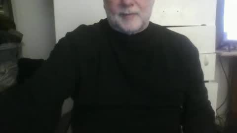 Snapshot of mattnudist chatting on 12.20.24 Matt online show from 12.20.24