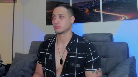 Snapshot of mattsaill_ chatting on 02.06.25 mattsaill_ online show from 02.06.25