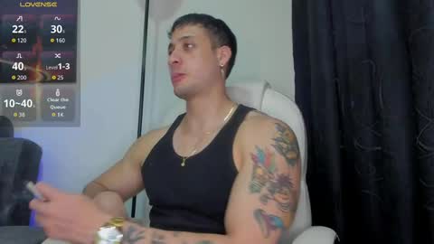 Snapshot of mattsaill_ chatting on 09.17.25 mattsaill_ online show from 09.17.25