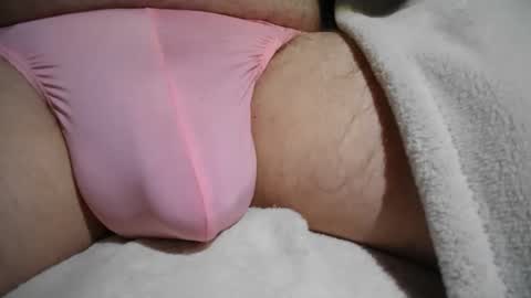 Snapshot of mattty13 chatting on 10.29.25 Hairy Bud online show from 10.29.25