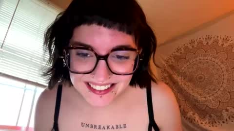 Snapshot of mattyplusgrace chatting on 05.05.26 MattyGrace online show from 05.05.26