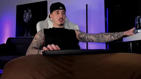 Matt online show from 11.14.25