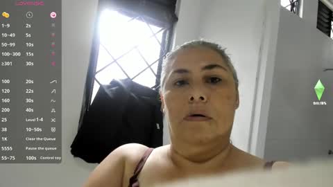 Snapshot of mature_gold1 chatting on 05.24.26 danna mature online show from 05.24.26