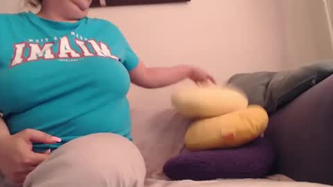 matureboobsbig online show from 02.18.25