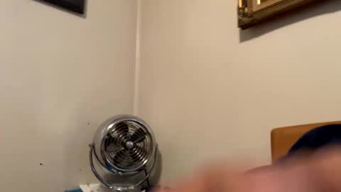 Snapshot of maturejerky chatting on 09.14.25 maturejerky online show from 09.14.25