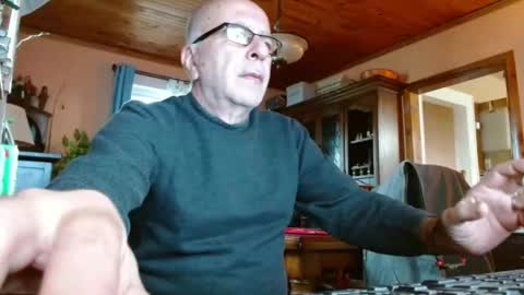 Maurice online show from 12.05.24