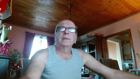 Maurice online show from 12.23.24