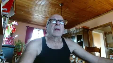 Maurice online show from 01.01.25