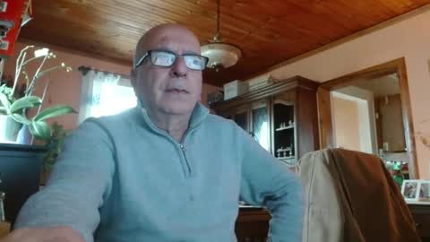 Maurice online show from 12.17.25