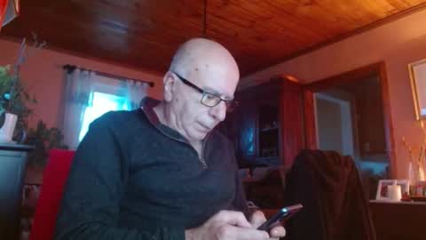 Maurice online show from 02.01.26