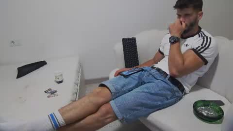 Snapshot of mauro_real_man chatting on 06.14.26 mauro_real_man online show from 06.14.26