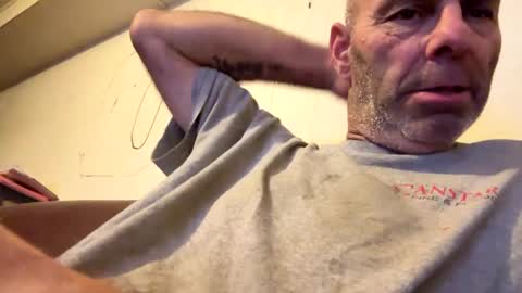 Snapshot of maverick7000 chatting on 12.31.24 maverick7000 online show from 12.31.24