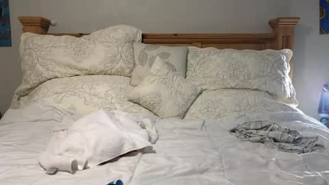 Mavierose online show from 04.15.26