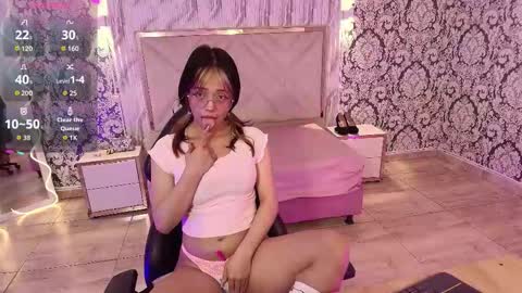 Mavis  online show from 11.25.25