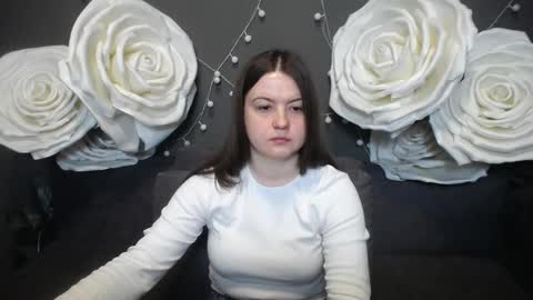 MavkaCute online show from 11.30.25