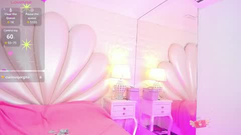 Snapshot of mavystar chatting on 01.05.25 Mavy online show from 01.05.25