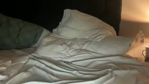 max569505 online show from 11.11.25