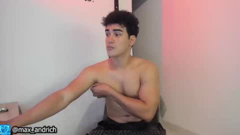 Snapshot of max__andrich chatting on 11.05.25 Max... online show from 11.05.25