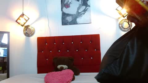 Max  Ashley online show from 01.08.25