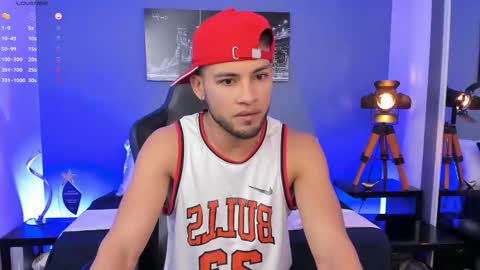 Max Conor online show from 10.10.25