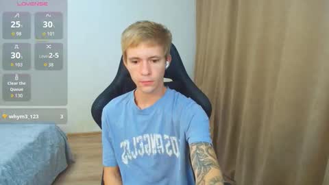 Max Gen with tats 24years  And Ethan without tats 20 years online show from 10.02.25