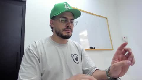 Snapshot of max_lothbrok chatting on 03.19.26 max_lothbrok online show from 03.19.26