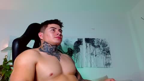 Maximo Mayer online show from 01.03.25