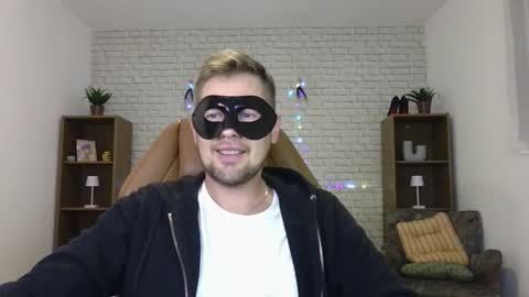 Max  Aliya online show from 09.14.25